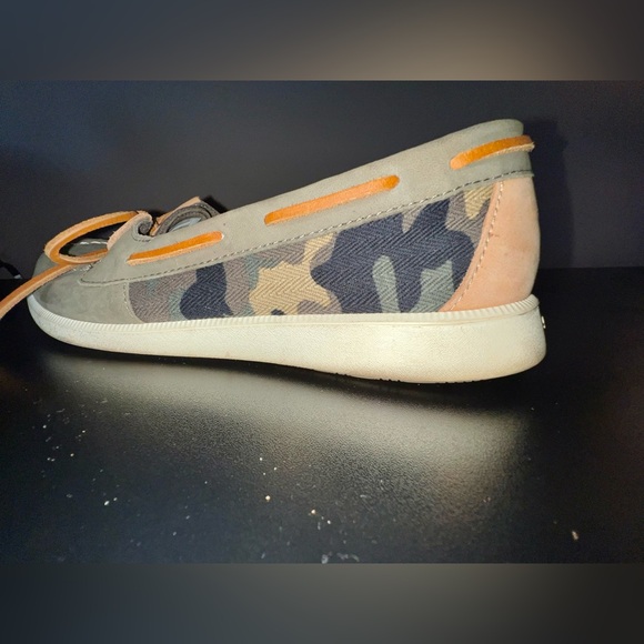 Sperry Topsider Women's Green and Camouflage Boat Shoes - Picture 7 of 7